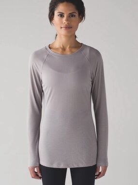 Lululemon Breathe a Wool Tunic L/S Top - Size 8 / 10 - Dark Chrome - Women’s